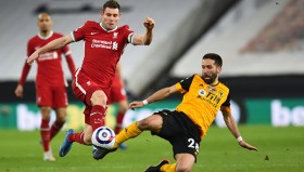 截然不同的战术哲学——阿森纳控球主导进攻热刺空间利用的反击